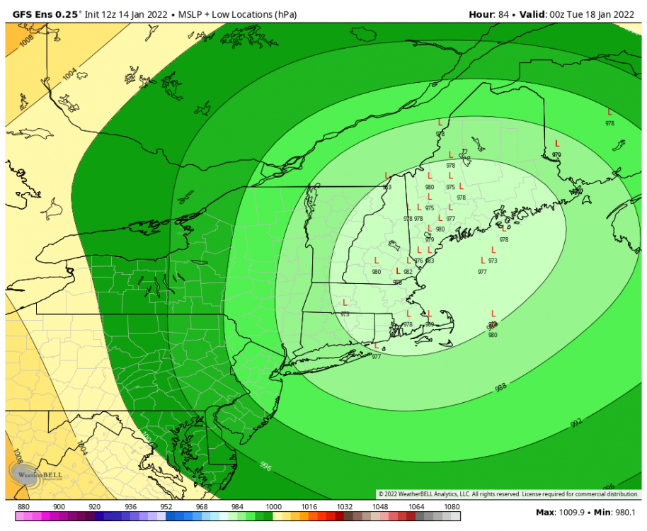gfs-ensemble-all-avg-neng-mslp_with_low_locs-2464000.png