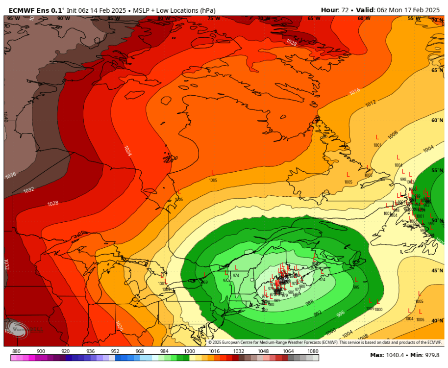 ecmwf-ensemble-avg-ecan-mslp_with_low_locs-9772000.png