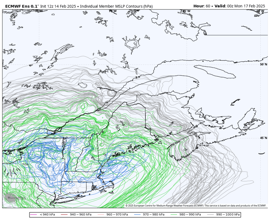 ecmwf-ensemble-avg-stlawrence-mslp_member_contours-9750400.png